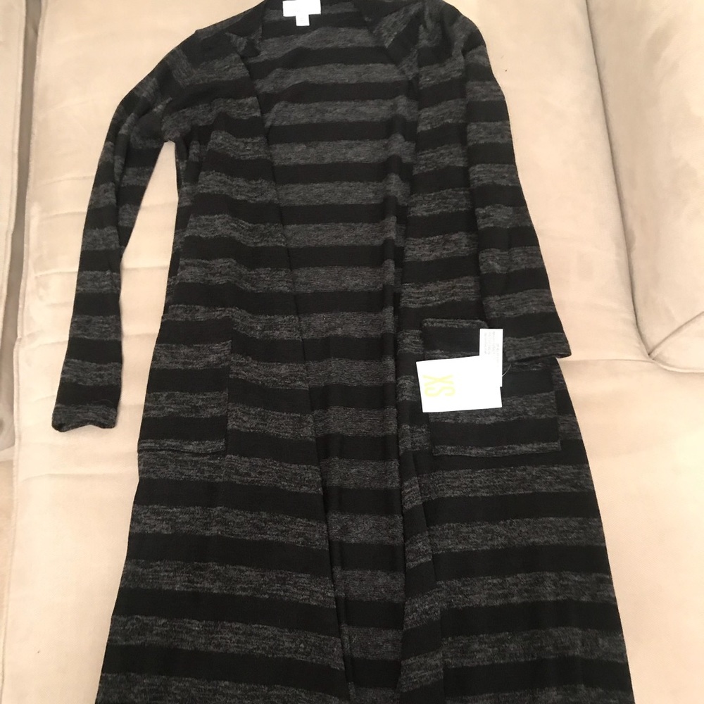 XS LuLaRoe Sarah, New
